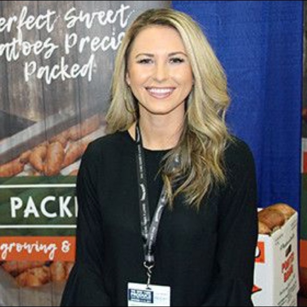 Meet your Posher, Brooke